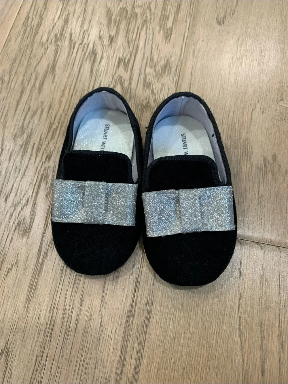 NWT My First Stuart Weitzman Baby Crib Shoe Size 4 Black Velvet Loafer